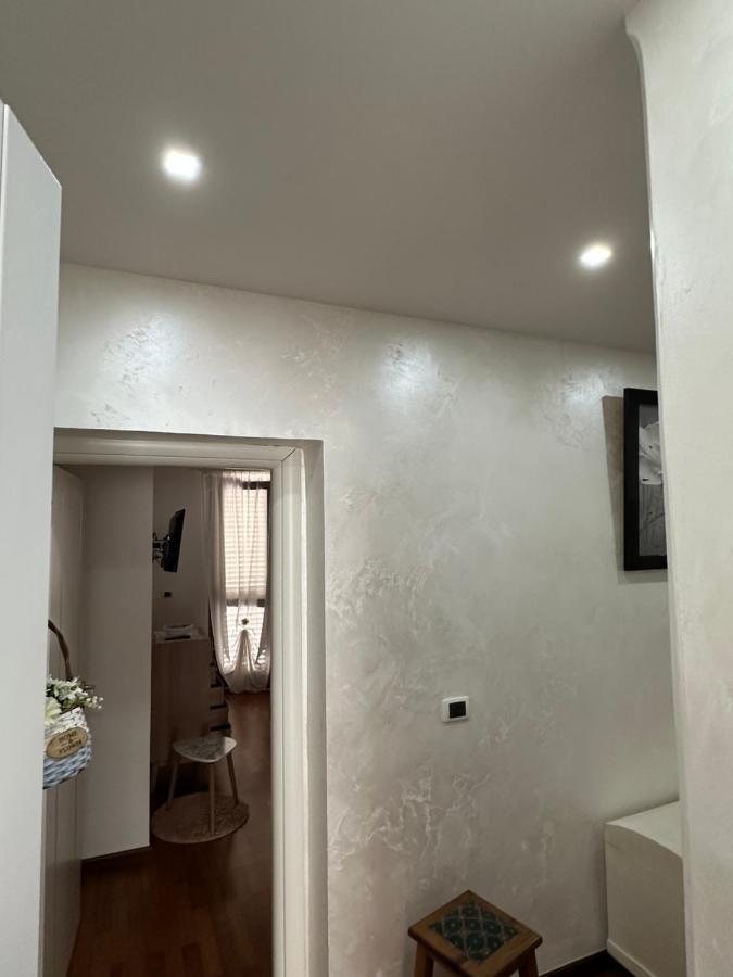 B&B By Family L&G Vibo Valentia Marina Bagian luar foto