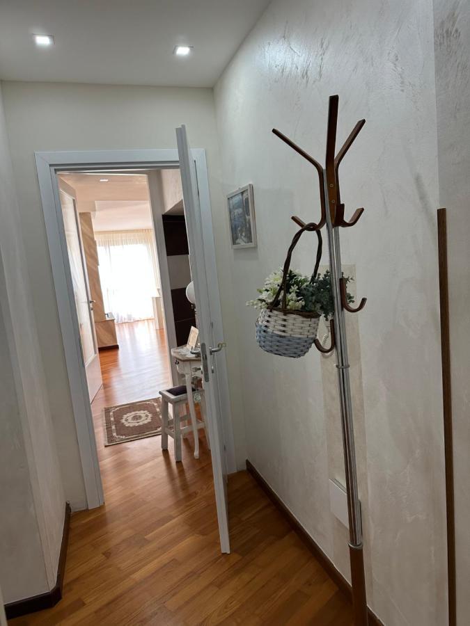 B&B By Family L&G Vibo Valentia Marina Bagian luar foto