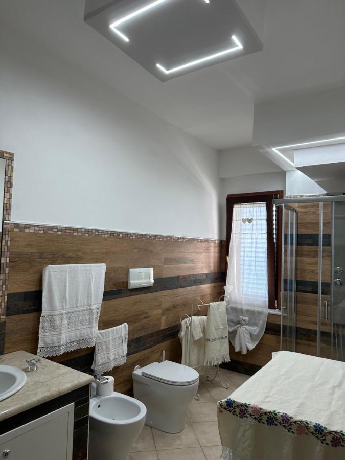 B&B By Family L&G Vibo Valentia Marina Bagian luar foto